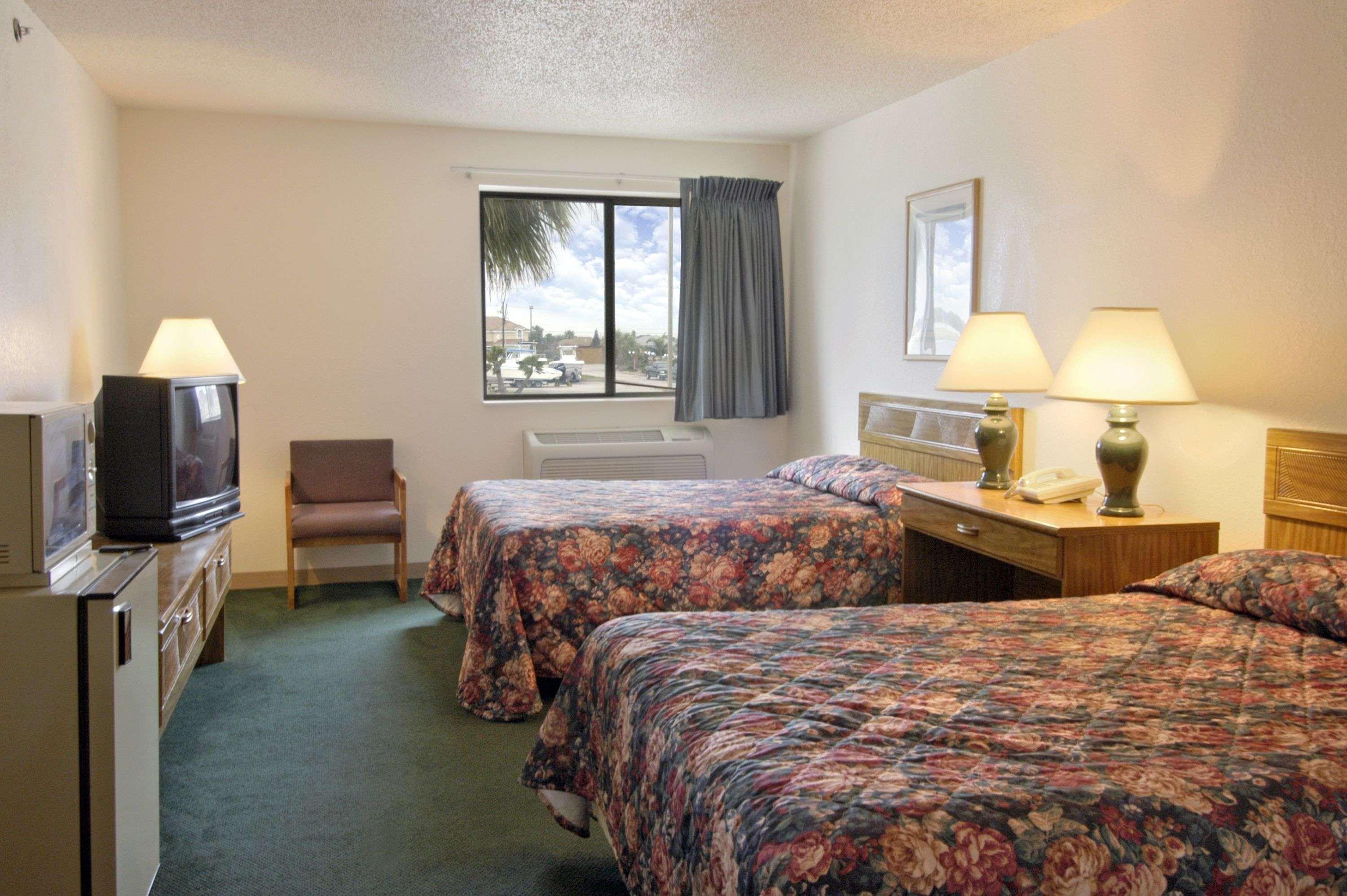 Super 8 By Wyndham Aransas Pass Hotel Ngoại thất bức ảnh